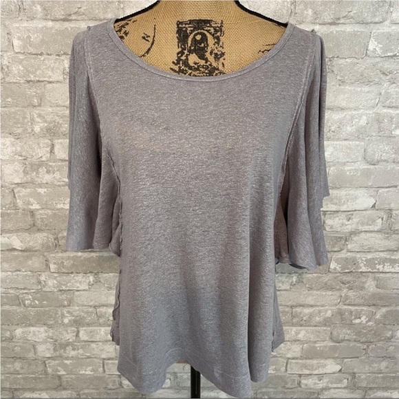 Anthropologie Tops - Anthropologie T.la Organic Cotton Grey Flutter Sleeve Top